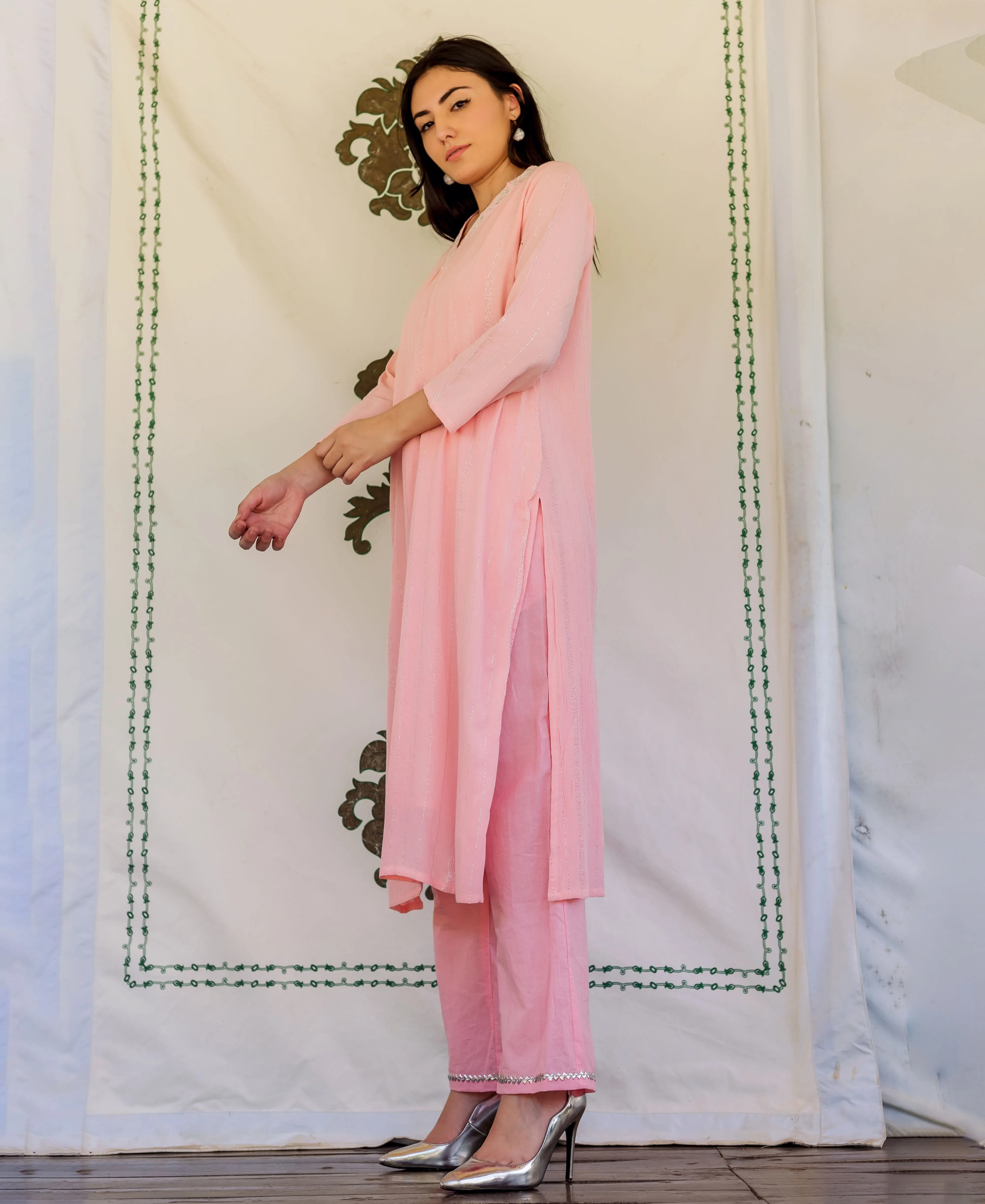 Aria Pink Embroidery Straight Kurta