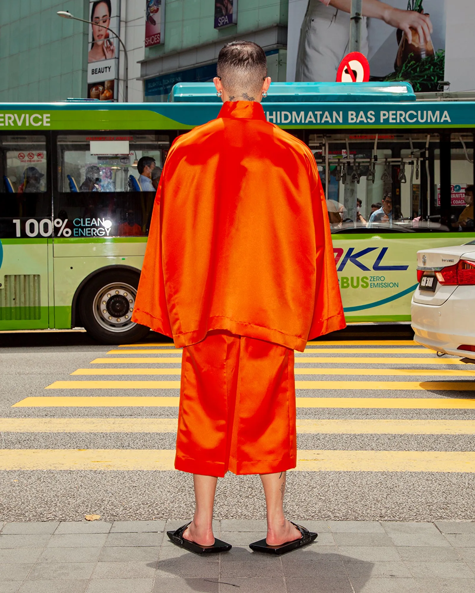 Baju Melayu Oversaiz Kargo (Orange)