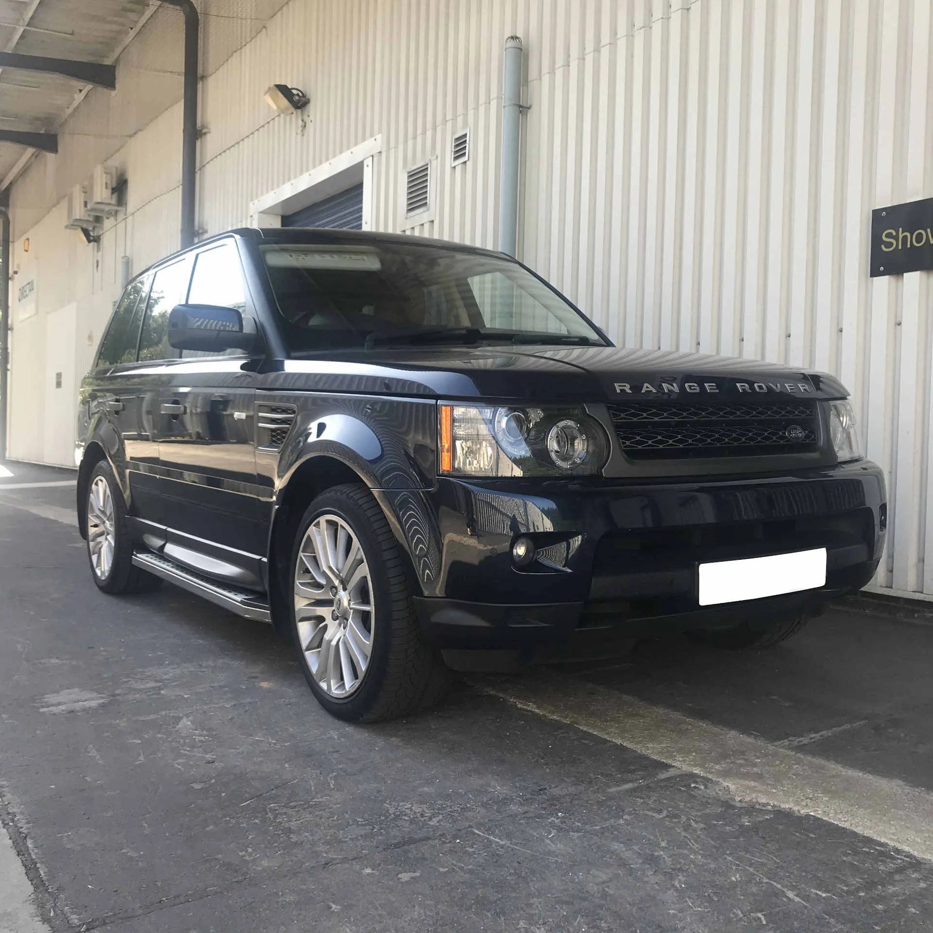 Black Raptor Side Steps Running Boards for Land Rover Discovery Sport 2019 