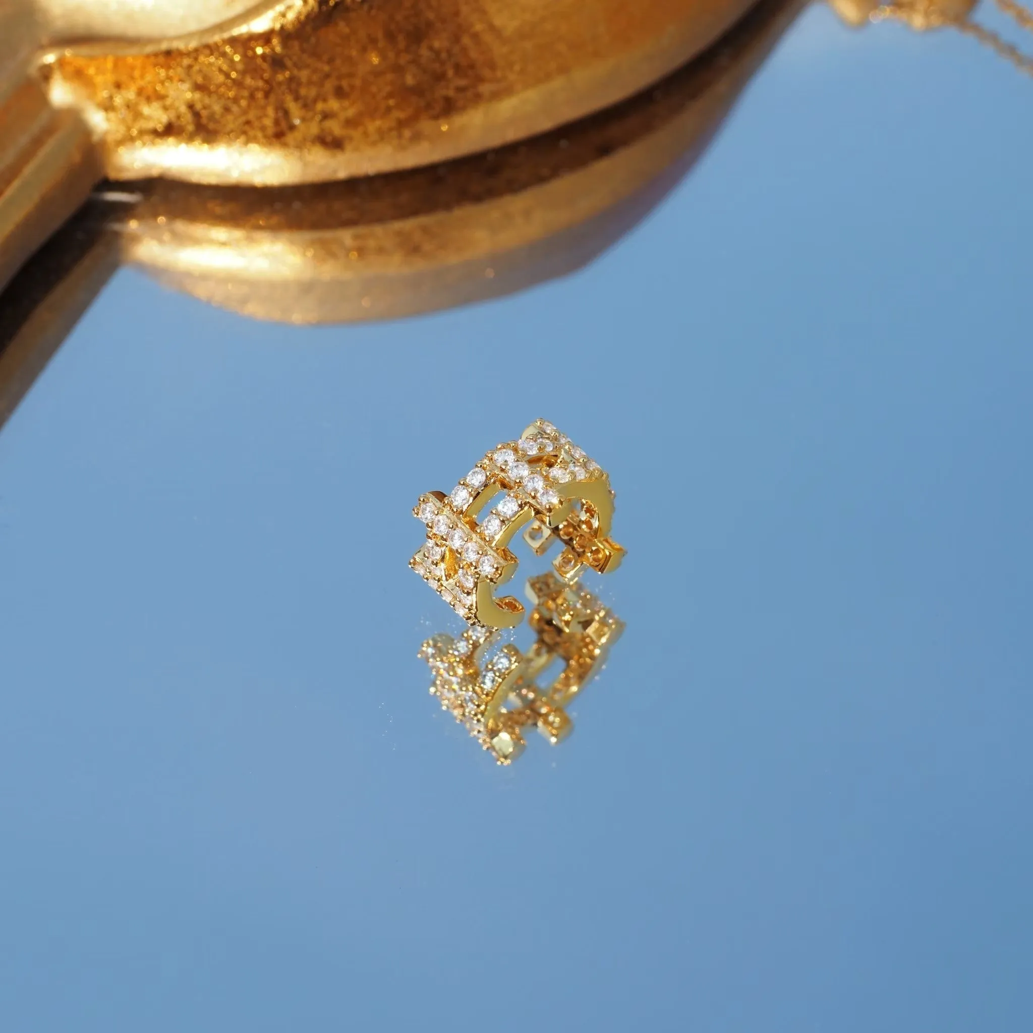 Crystal H Line Ear Cuff