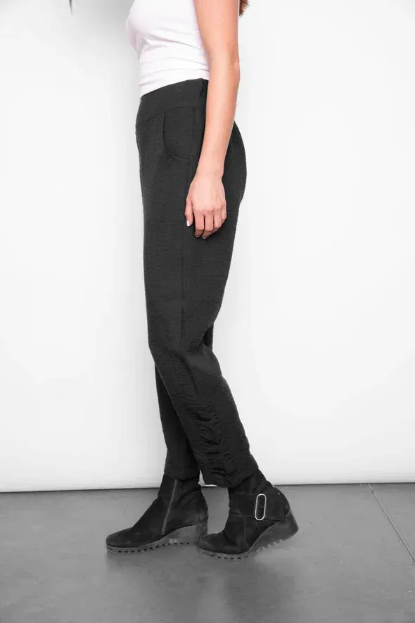 H. 30670S4 Ruched Ankle Pant