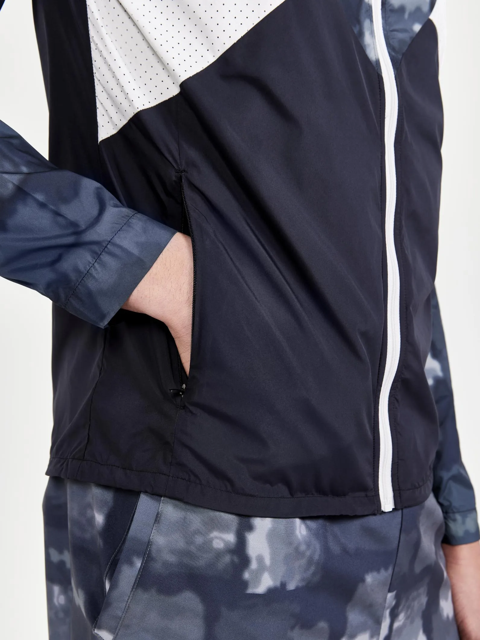 MEN'S ADV ESSENCE WIND JACKET